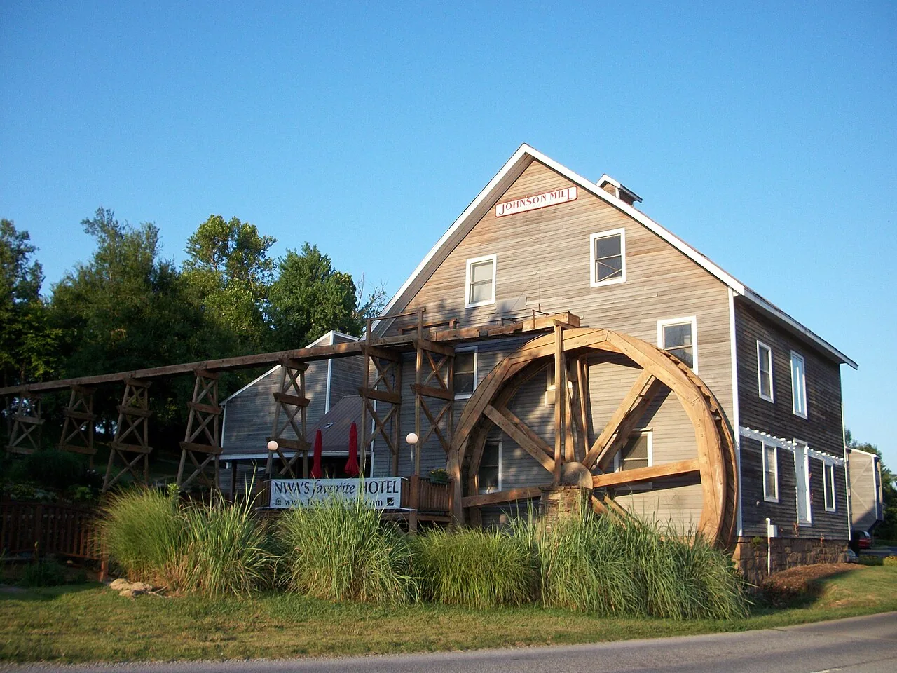 Commercial Roofing in Johnson, AR Commercial Roofing in Johnson, AR